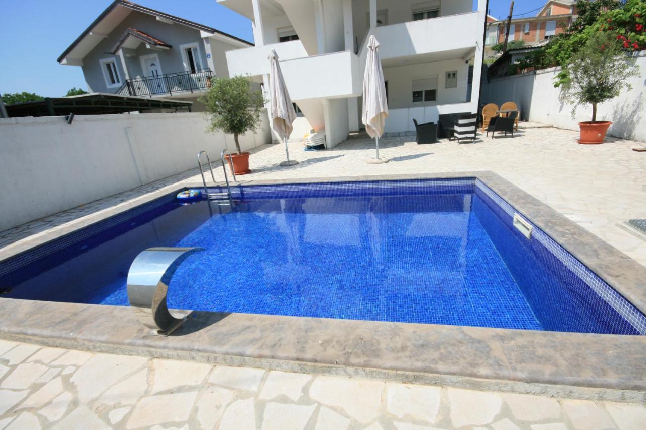 Apartmani Srdanovic Tivat Kültér fotó