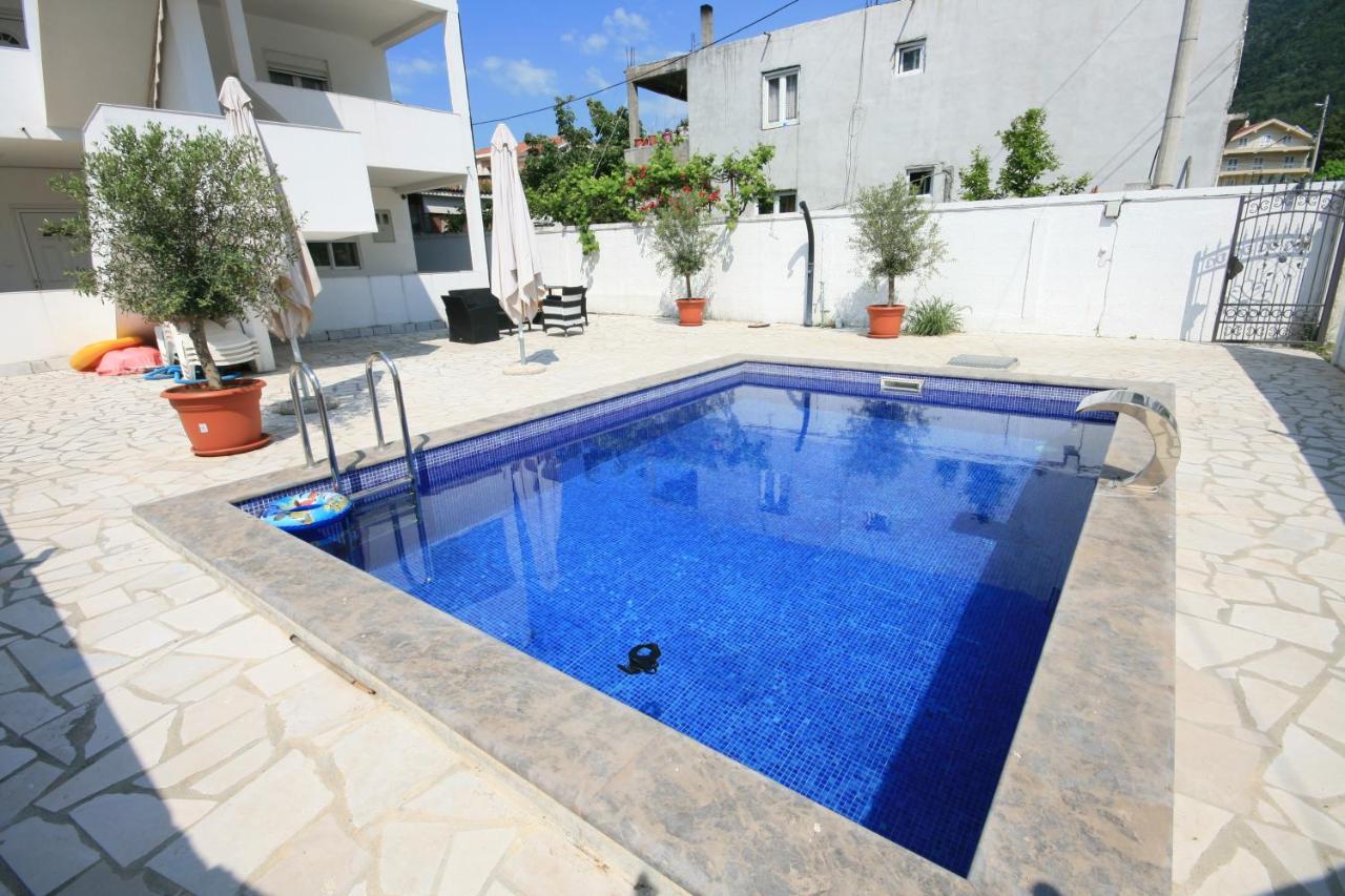 Apartmani Srdanovic Tivat Kültér fotó