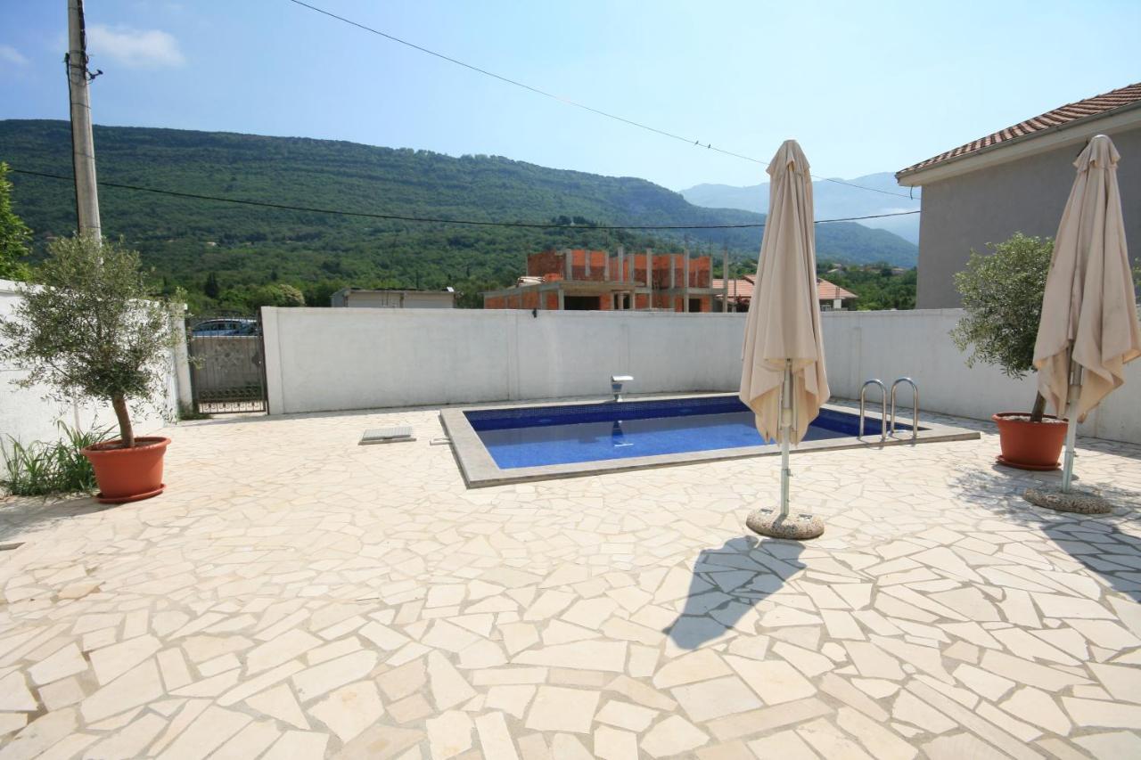 Apartmani Srdanovic Tivat Kültér fotó