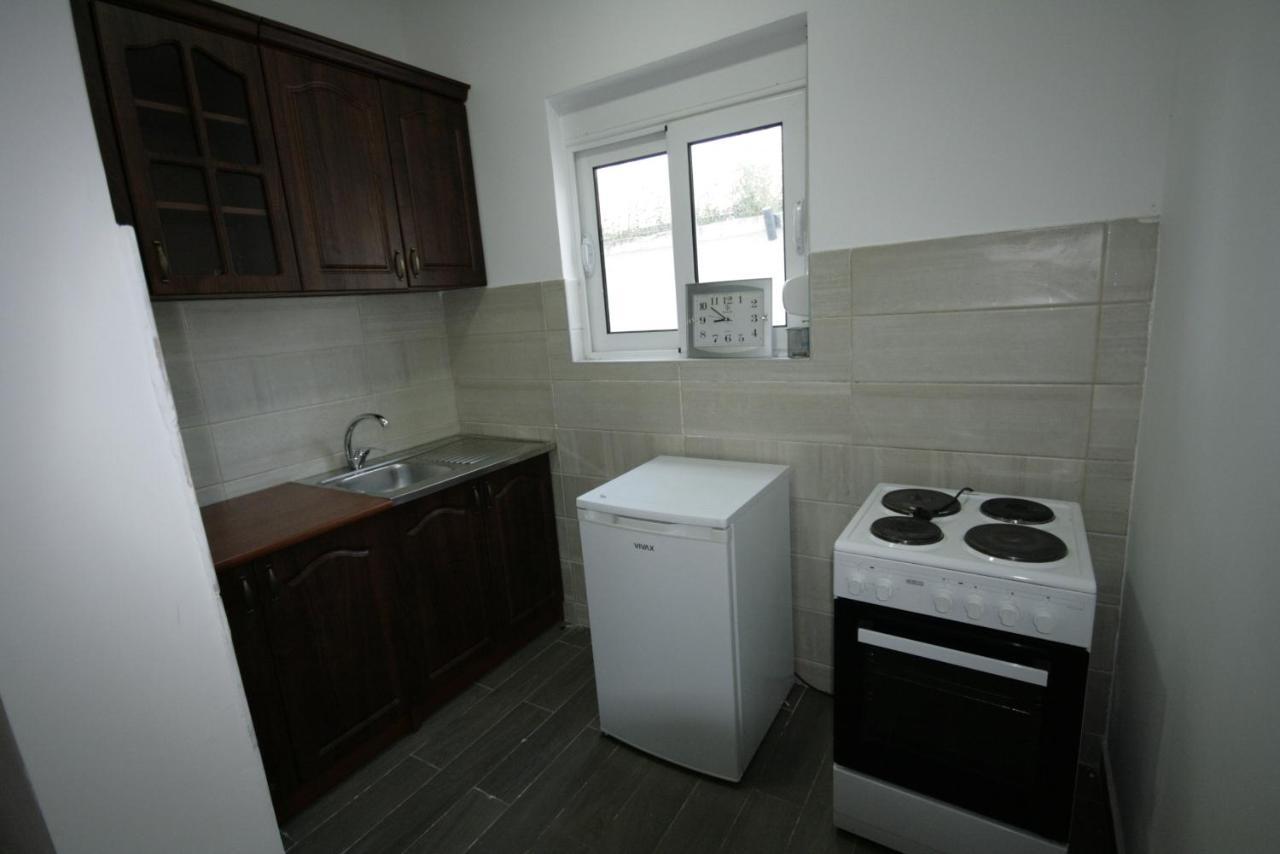 Apartmani Srdanovic Tivat Kültér fotó