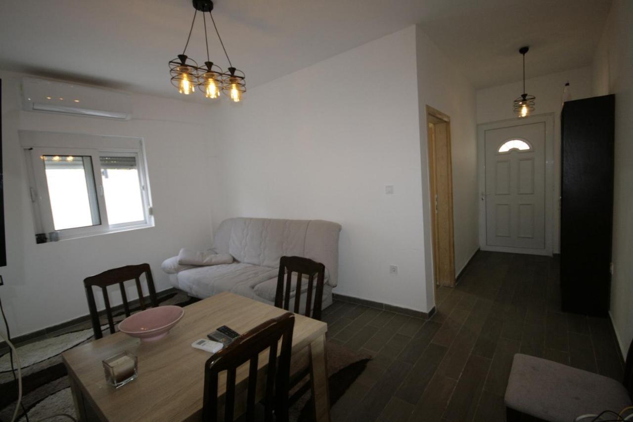 Apartmani Srdanovic Tivat Kültér fotó