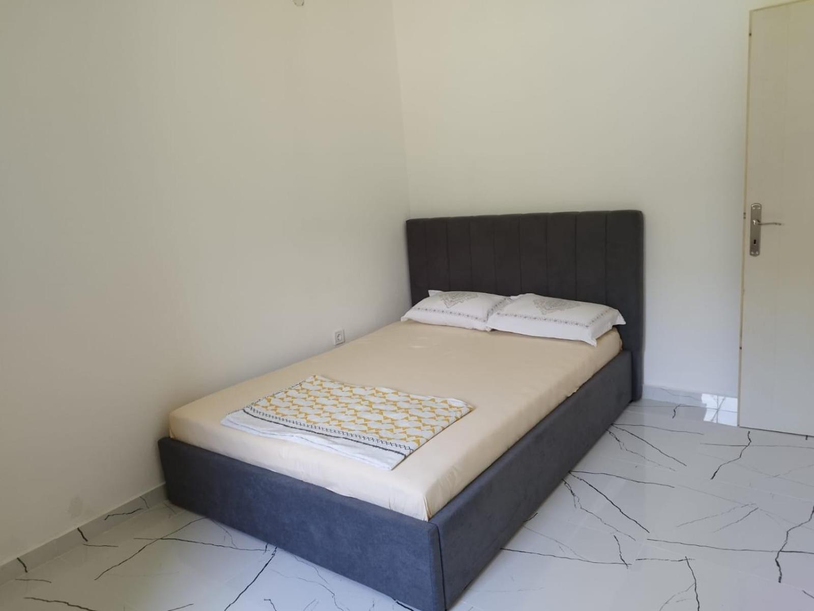 Apartmani Srdanovic Tivat Kültér fotó